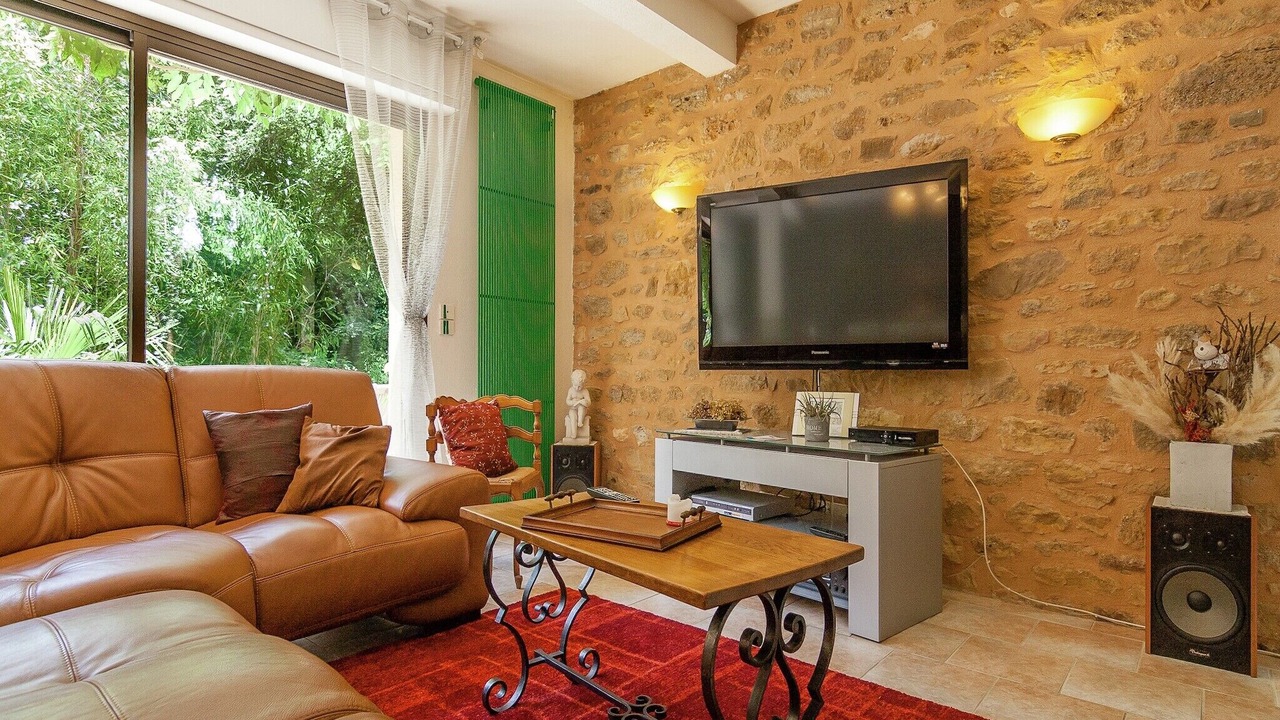 Photo of Livingroom in Nantheuil