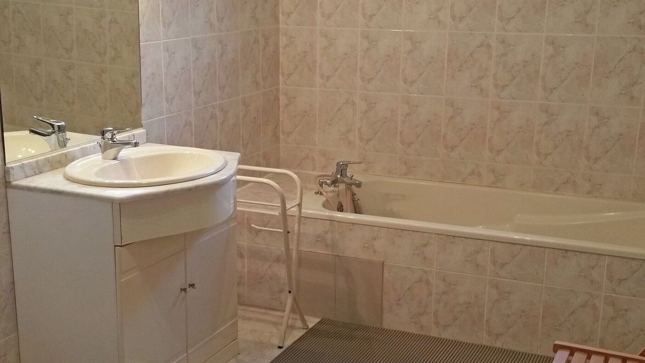 Photo of Bathroom in Saint-Victor-de-Malcap