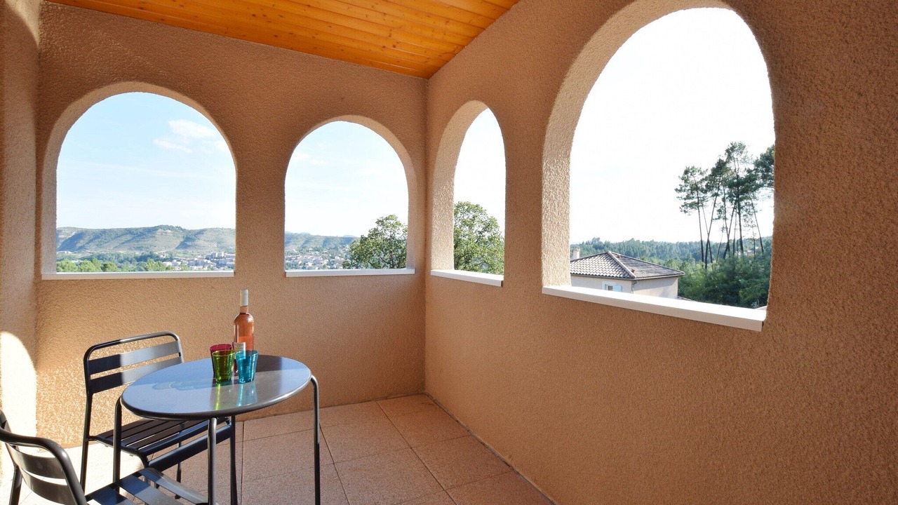 Photo of Patio Balcony in Joyeuse