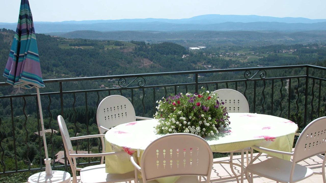 Photo of Patio Balcony in Chassiers