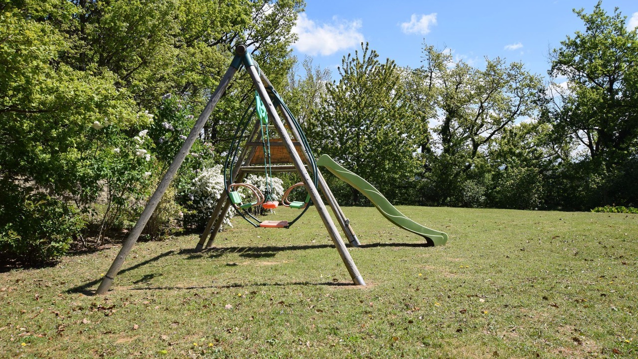 Photo of Outdoor in Bathernay