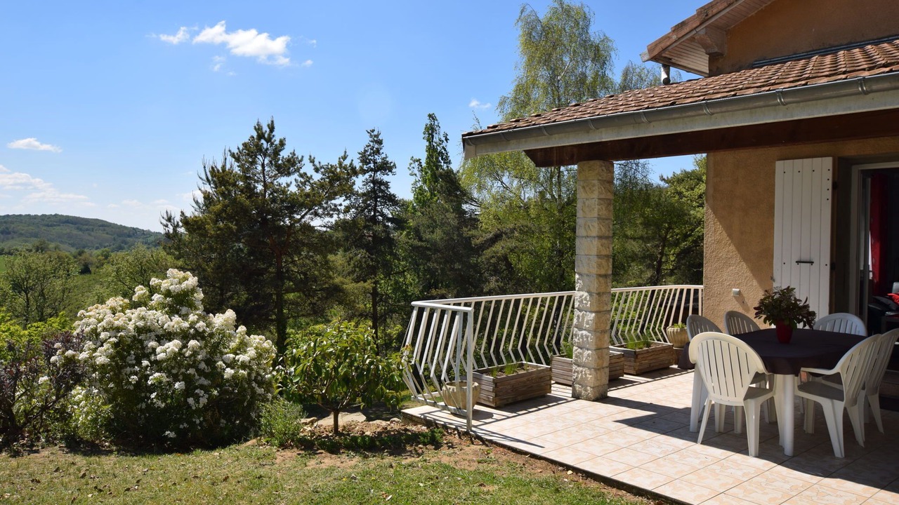 Photo of Patio Balcony in Bathernay