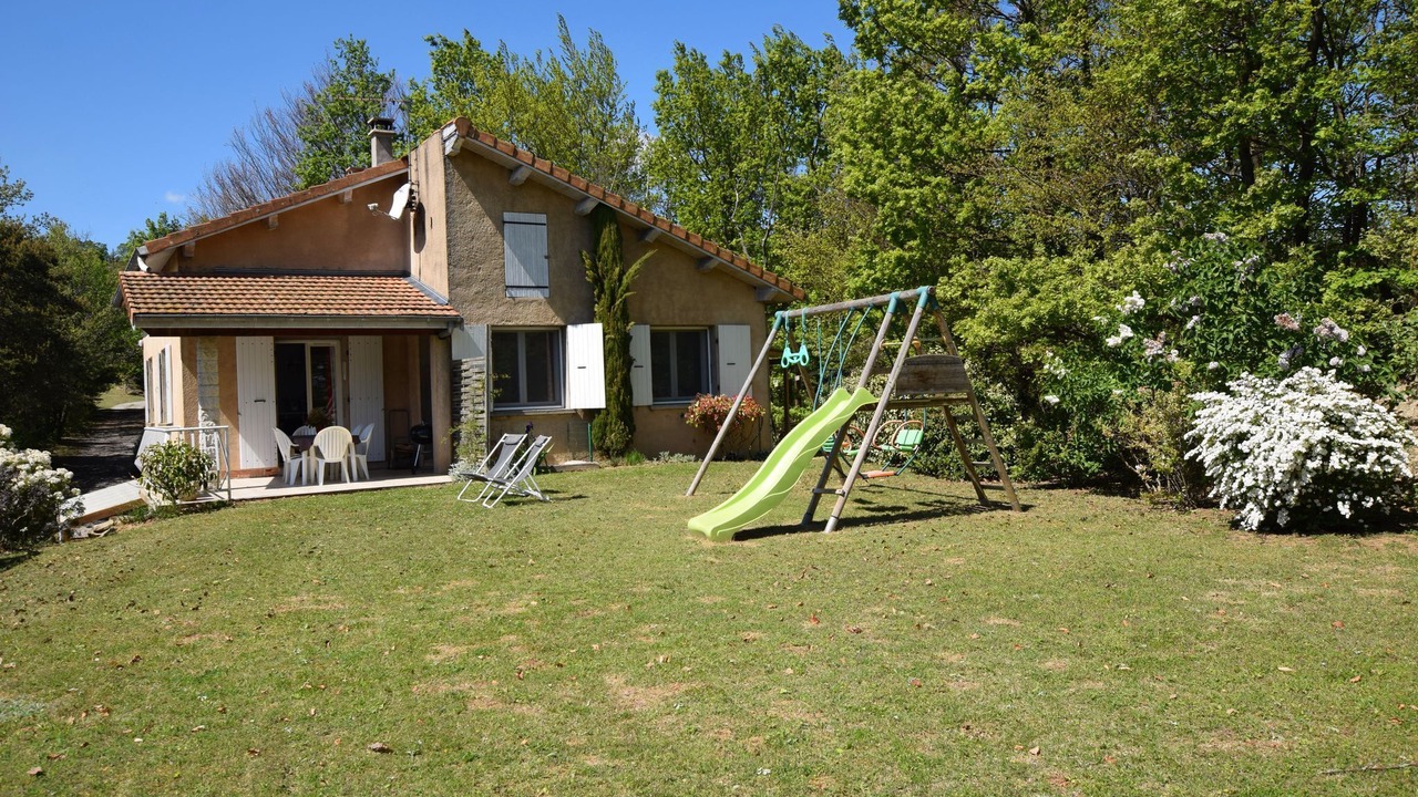 Photo of Outdoor in Bathernay