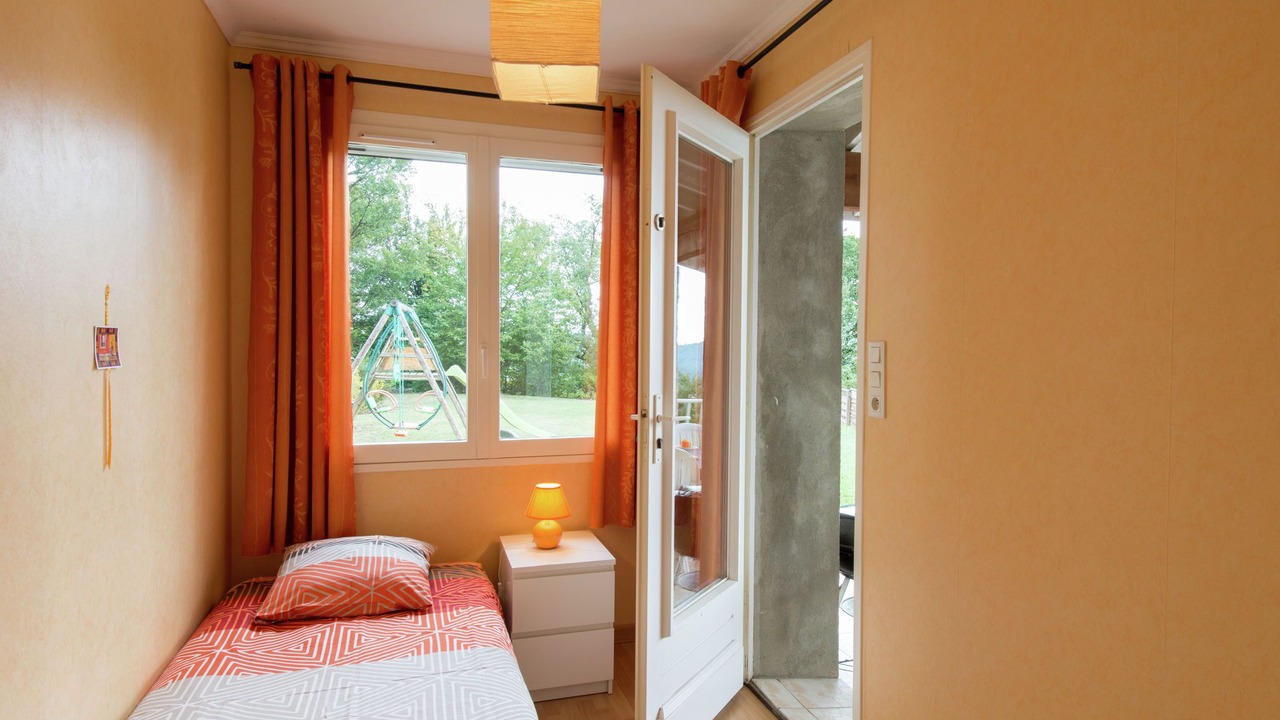 Photo of Others in Bathernay