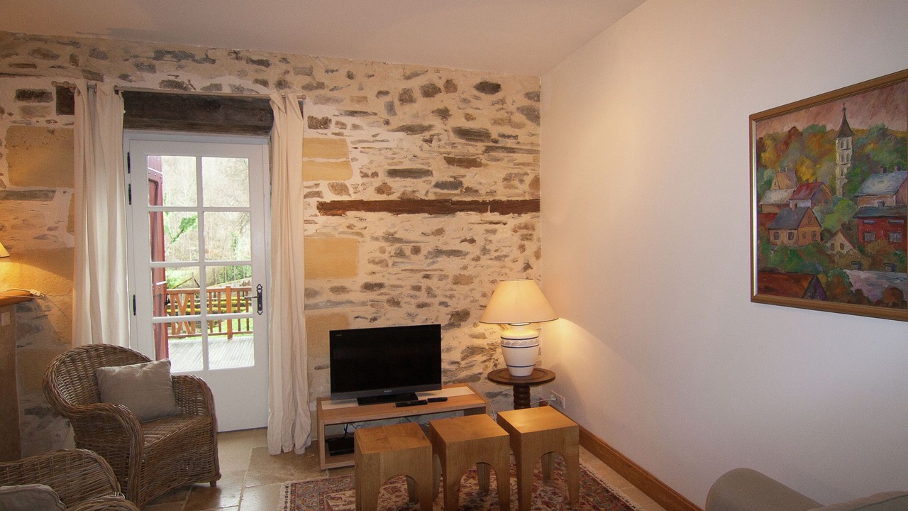 Photo of Livingroom in Saint-Medard-d'Excideuil