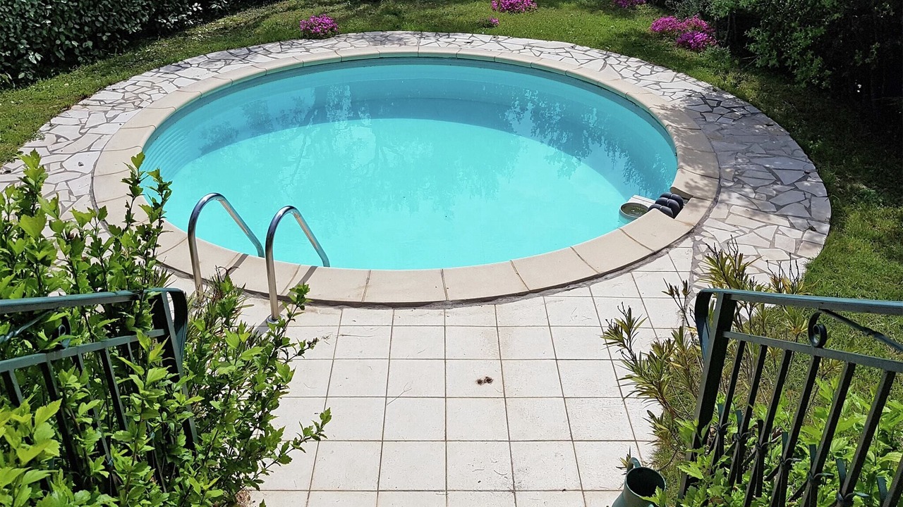 Photo of Outdoor in Saint-Laurent-de-Carnols