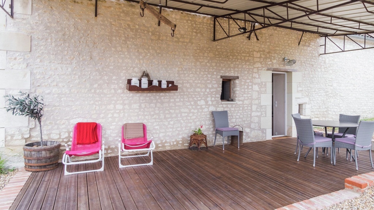 Photo of Patio Balcony in La Tour-Saint-Gelin