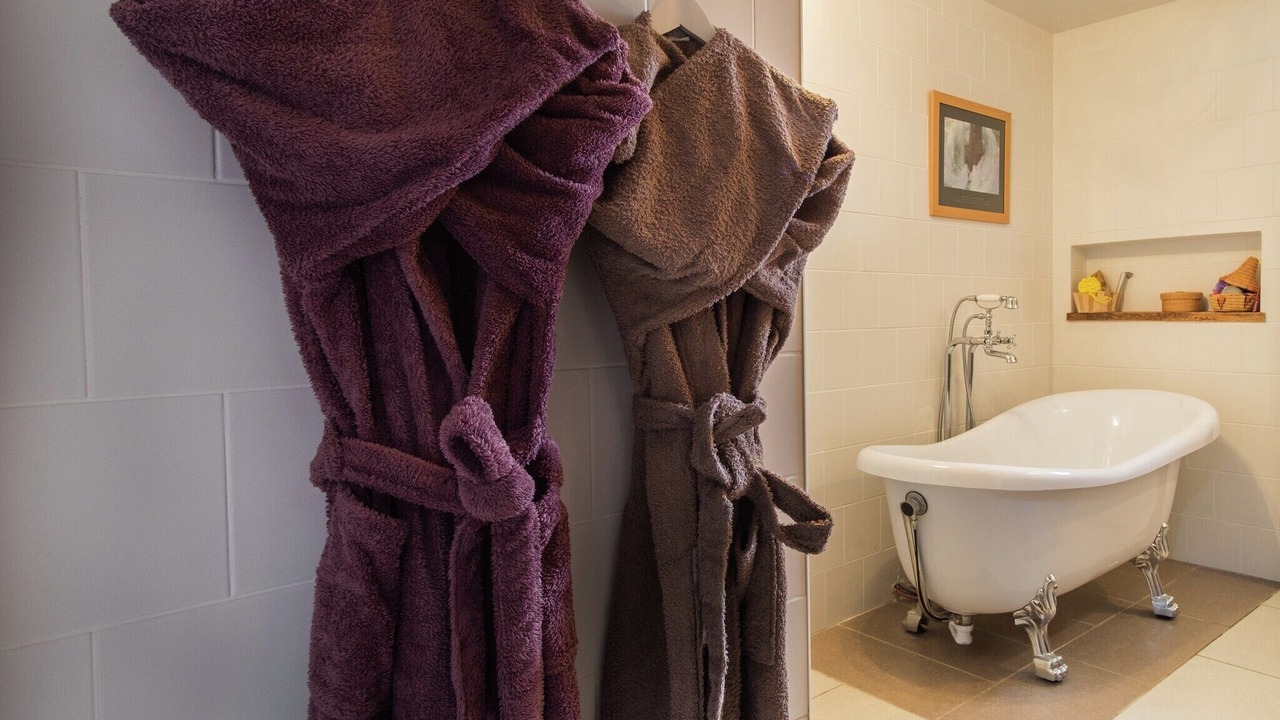 Photo of Bathroom in La Tour-Saint-Gelin