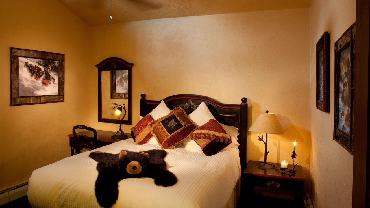 Photo of Bedroom in Taos Ski Valley