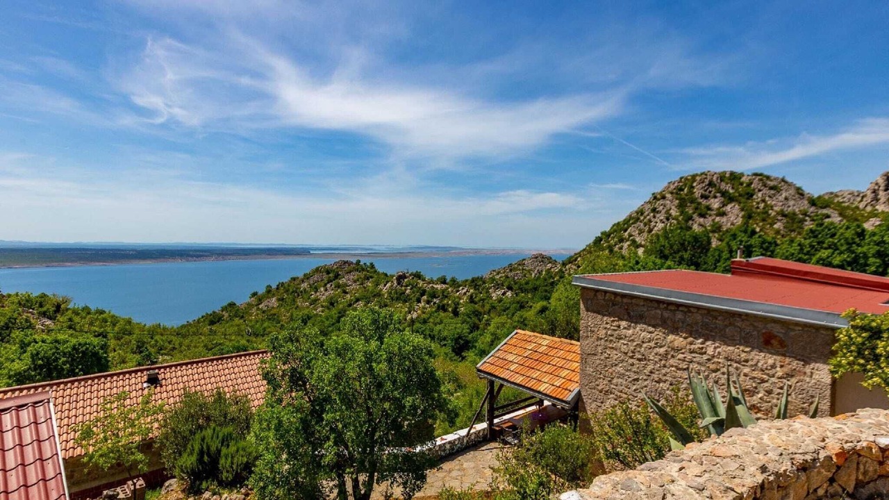 Photo of Others in Starigrad