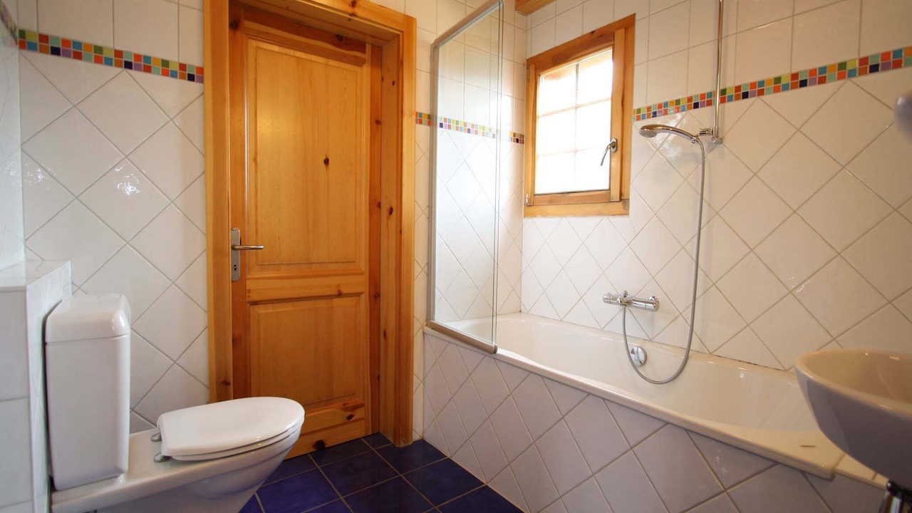 Photo of Bathroom in Heremence