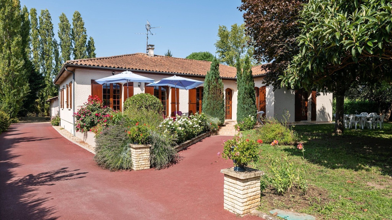 Photo of Outdoor in Pineuilh