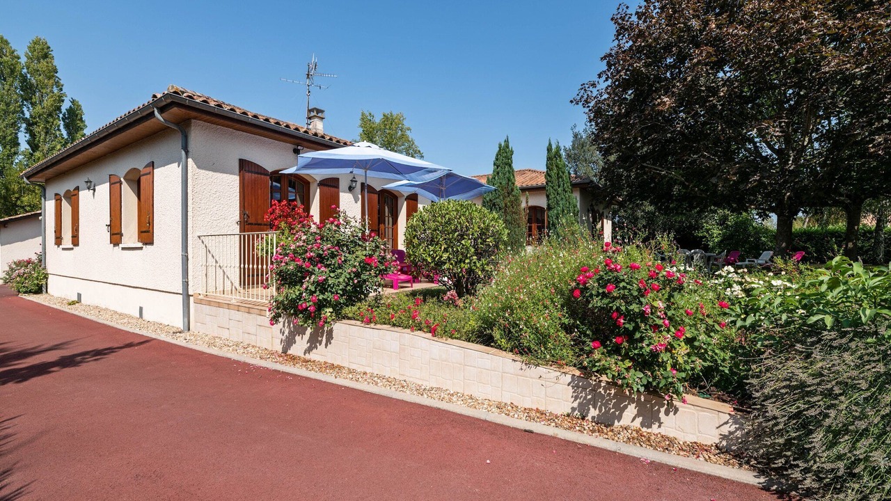 Photo of Outdoor in Pineuilh