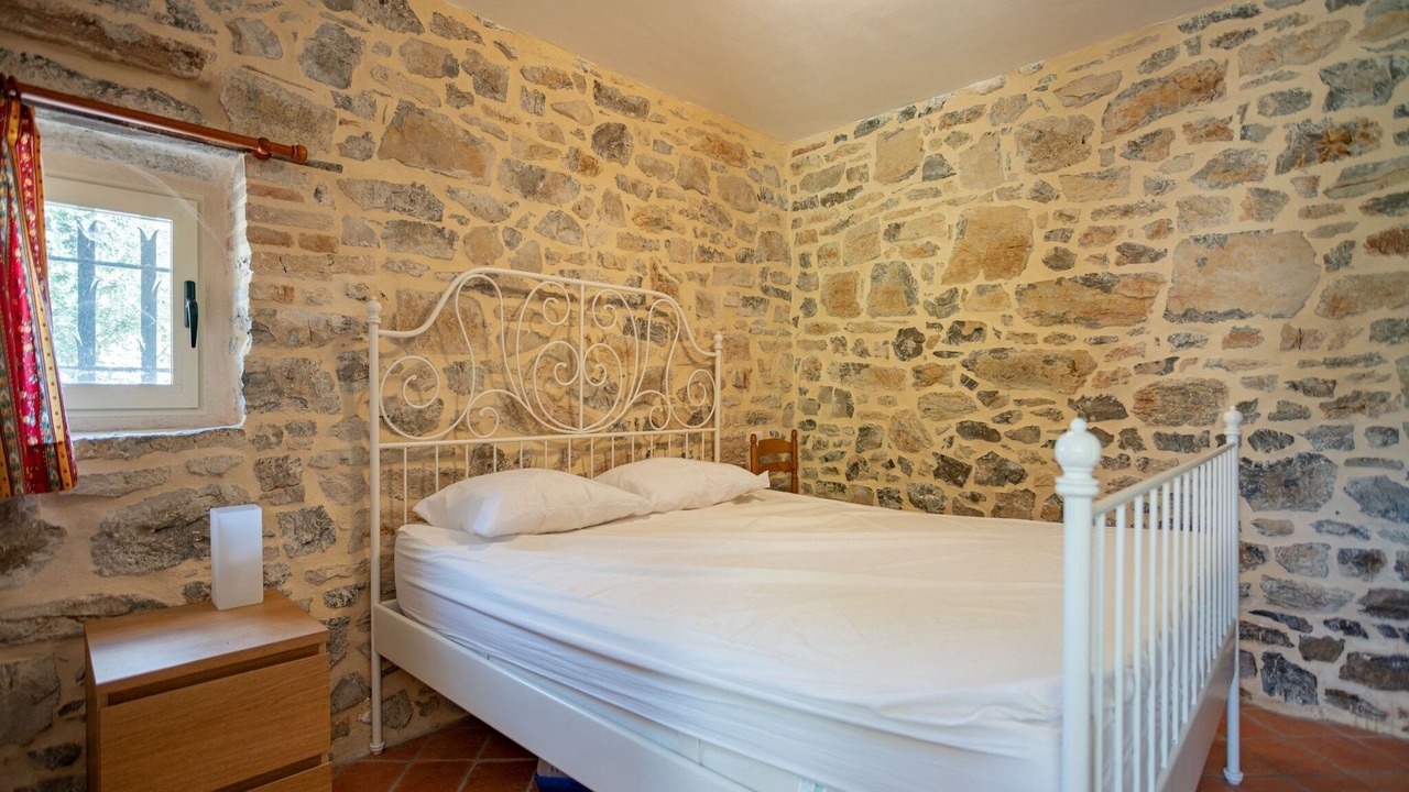 Photo of Others in Courry