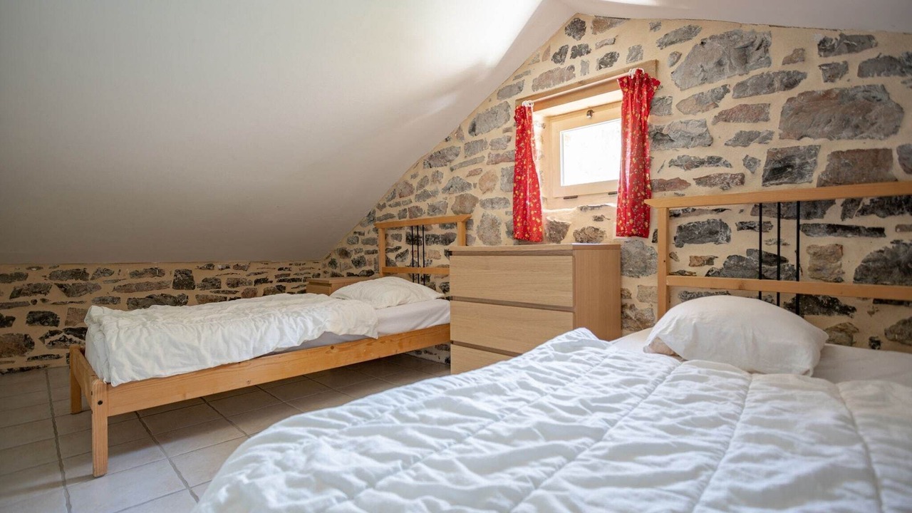 Photo of Others in Courry