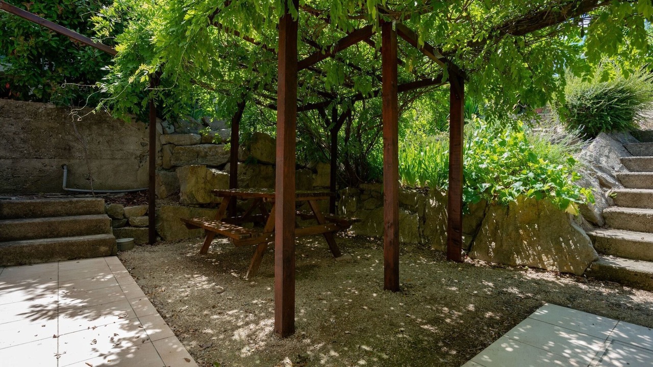 Photo of Outdoor in Courry