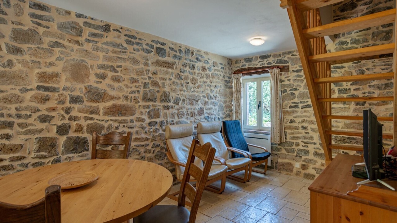 Photo of Livingroom in Courry