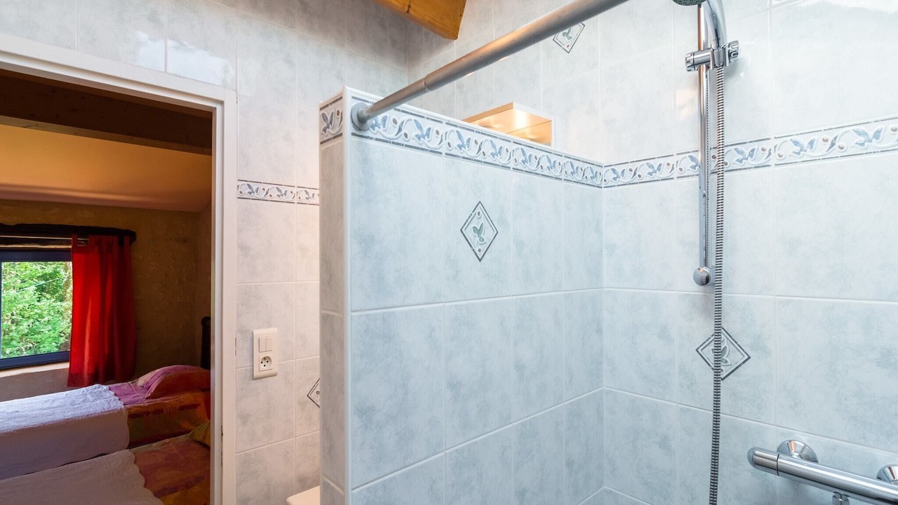 Photo of Bathroom in Salles-de-Belves