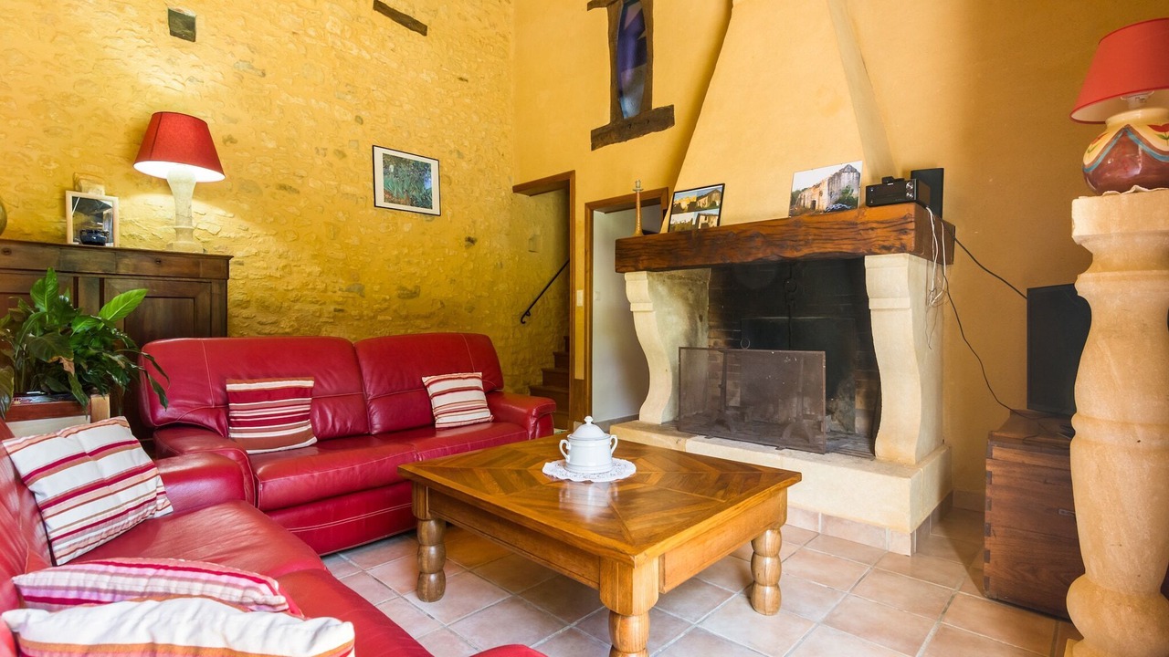 Photo of Livingroom in Salles-de-Belves