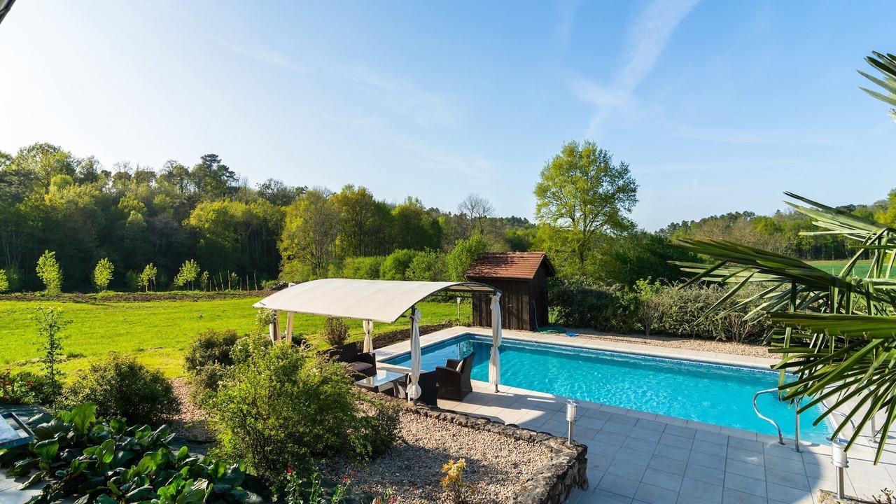 Photo of Outdoor in Salles-de-Belves