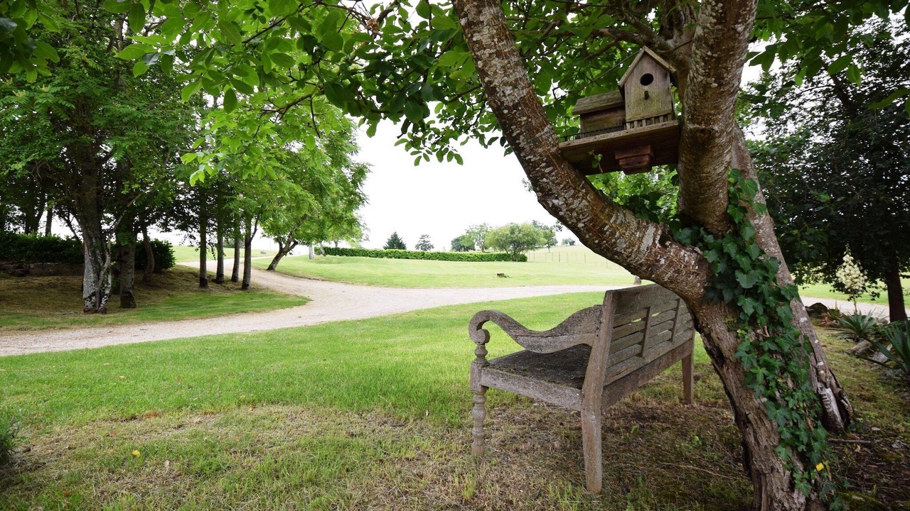 Photo of Outdoor in Bon-Encontre