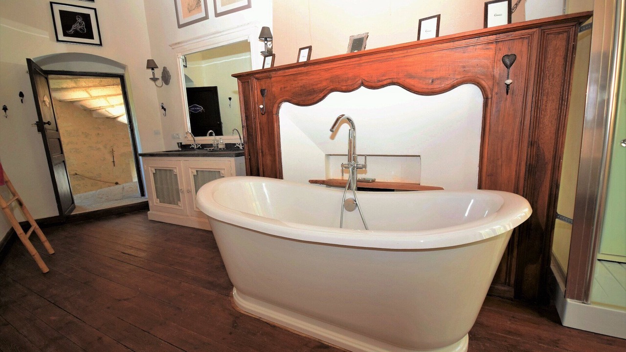 Photo of Bathroom in Bon-Encontre
