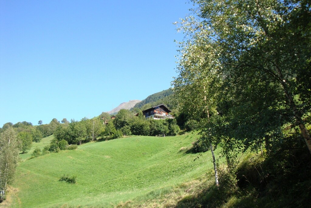 Photo of Outdoor in Bister