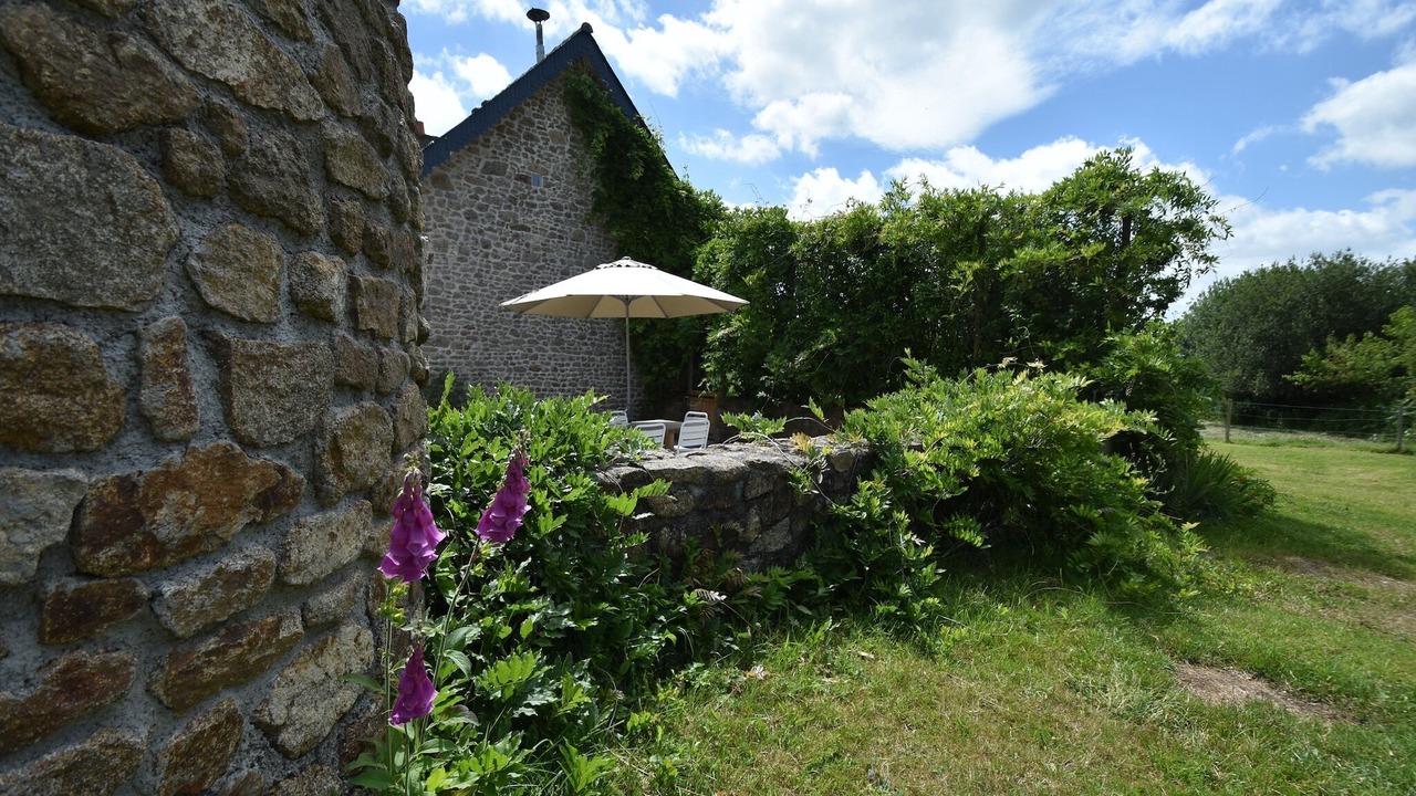 Photo of Patio Balcony in Baguer-Morvan