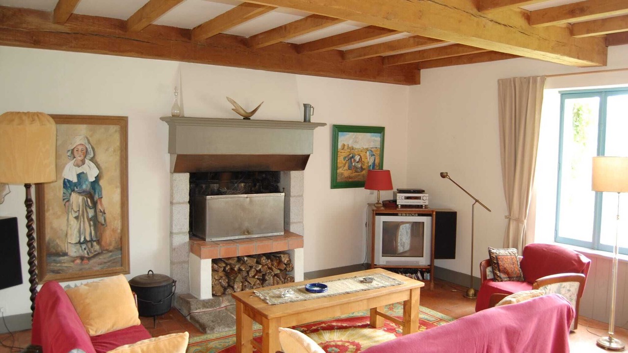 Photo of Livingroom in Baguer-Morvan