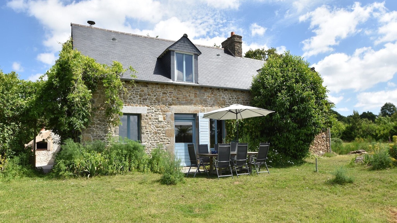 Photo of Outdoor in Baguer-Morvan