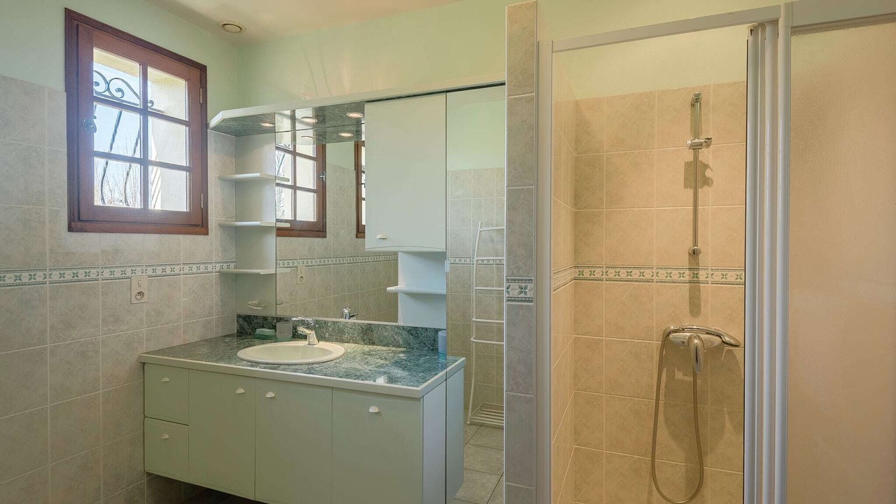 Photo of Bathroom in Villefranche-du-Perigord