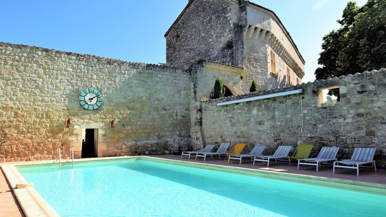 Photo of Outdoor in Bon-Encontre