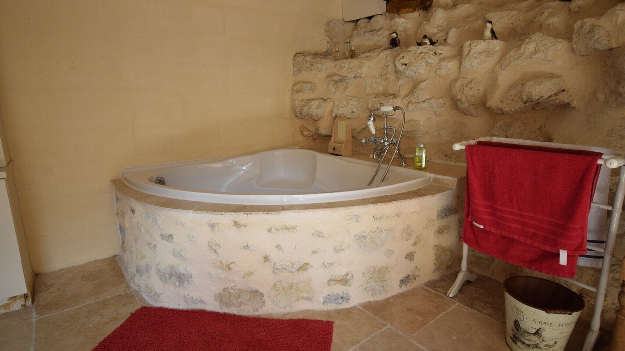 Photo of Bathroom in Bon-Encontre