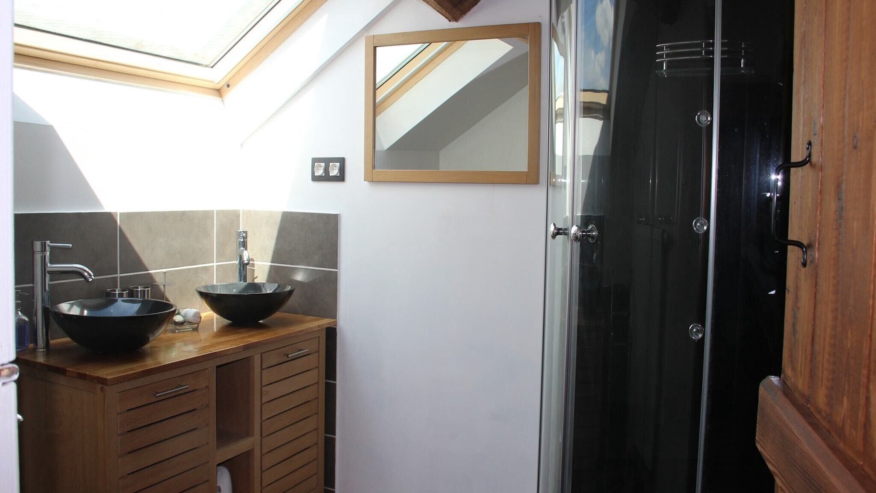 Photo of Bathroom in Villiers-les-Moines