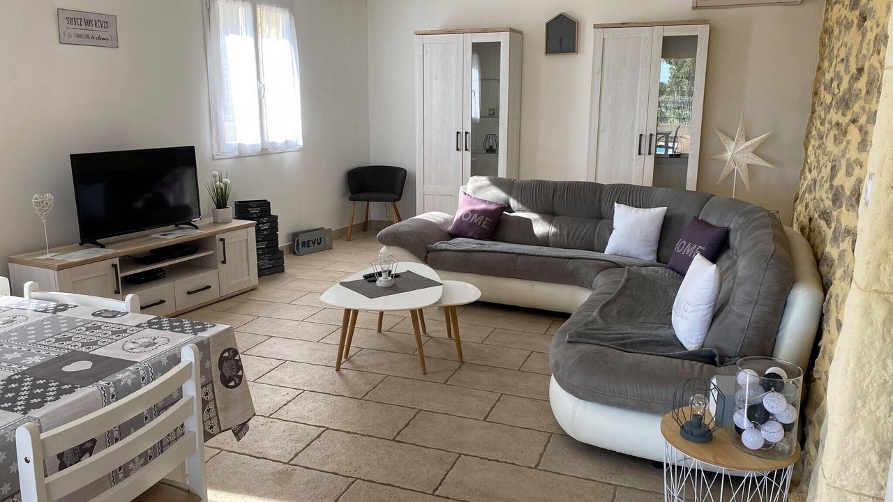 Photo of Livingroom in Saint-Laurent-de-Carnols