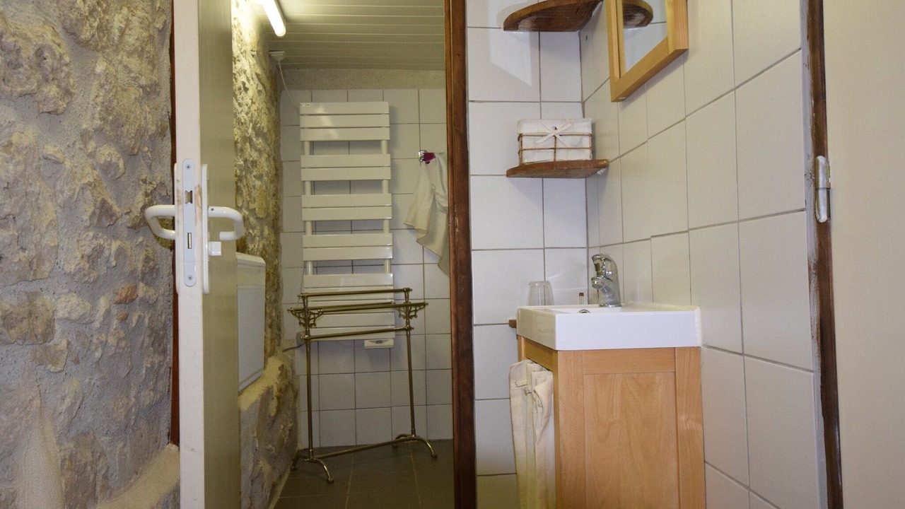 Photo of Bathroom in Bon-Encontre