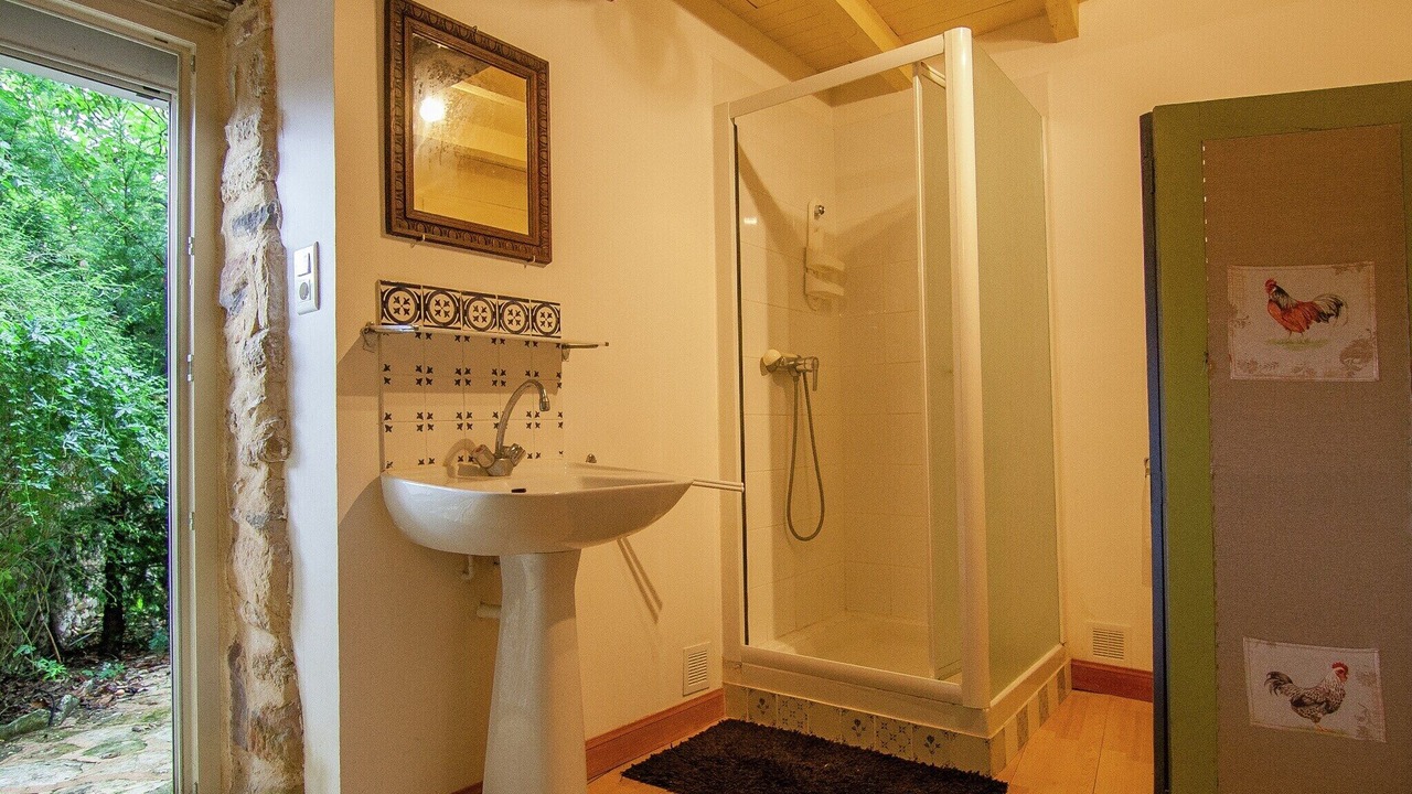 Photo of Bathroom in Grives