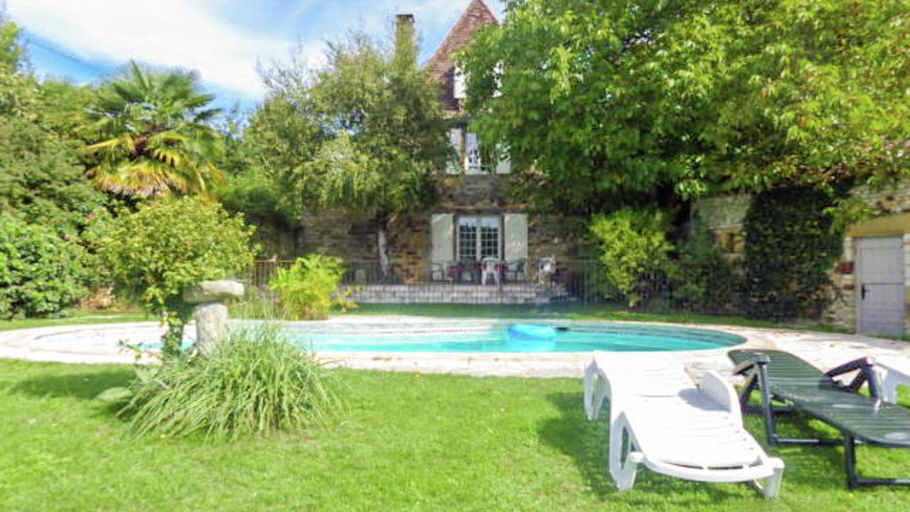 Photo of Outdoor in Grives