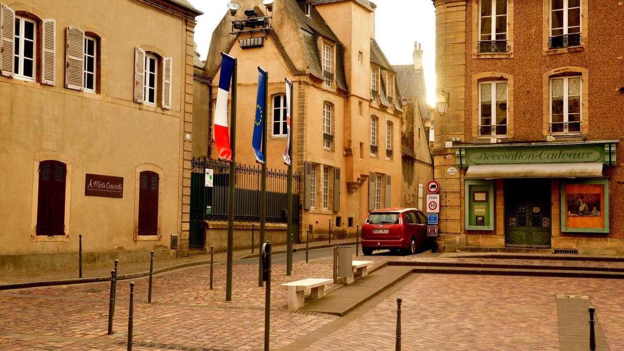 Photo of Others in Bayeux