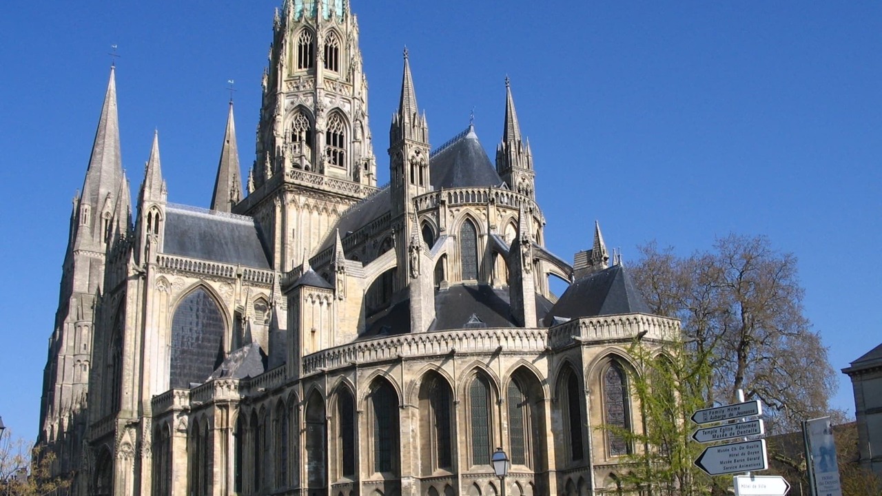 Photo of Others in Bayeux