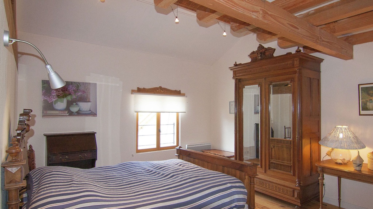 Photo of Others in Roussines