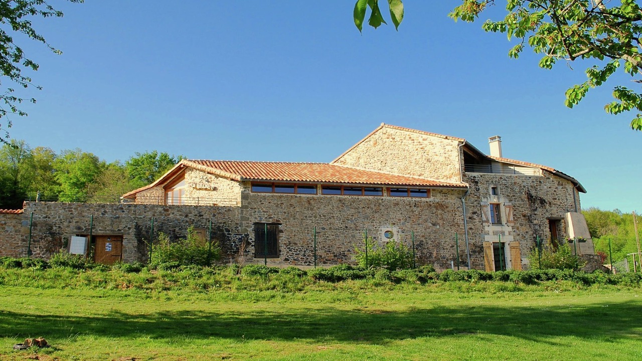 Photo of Others in Roussines