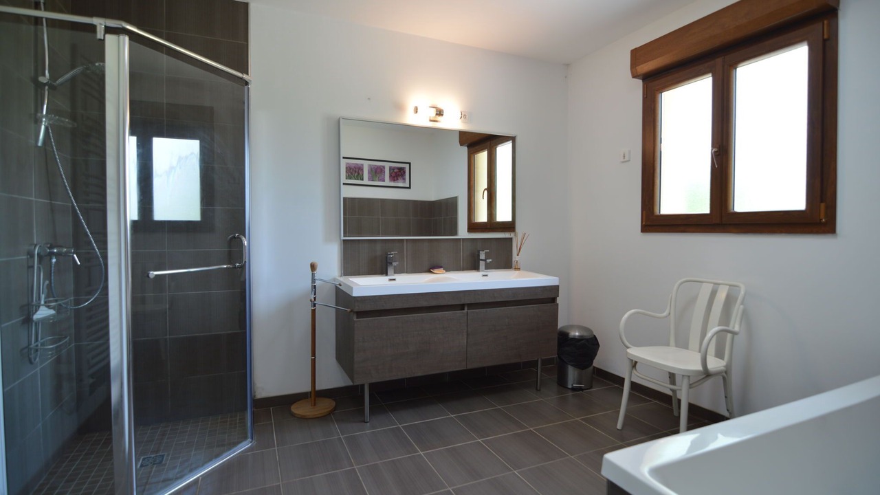 Photo of Bathroom in Wierre-Effroy