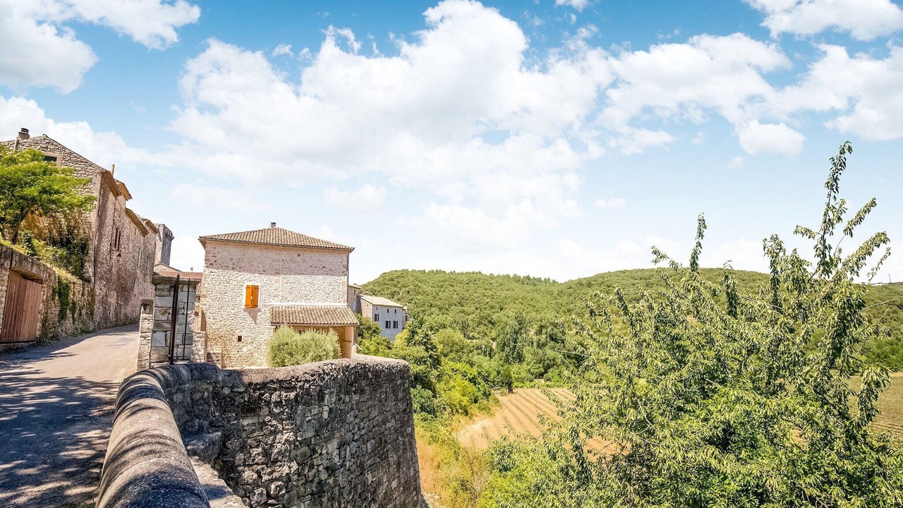 Photo of Outdoor in Montclus