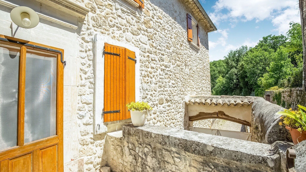 Photo of Outdoor in Montclus