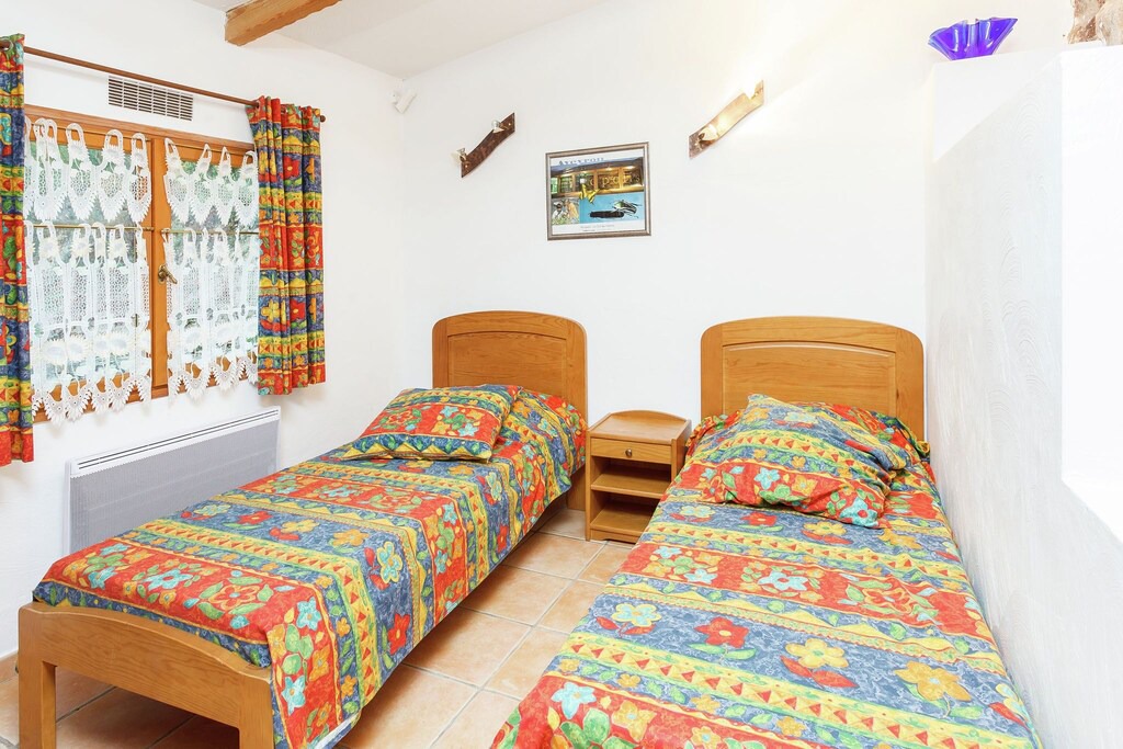 Photo of Bedroom in Connac