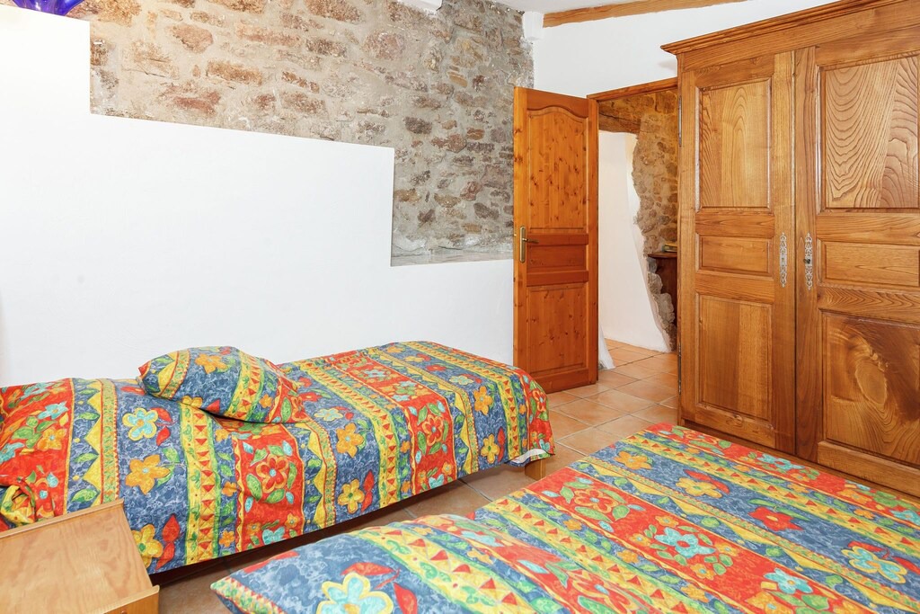Photo of Bedroom in Connac