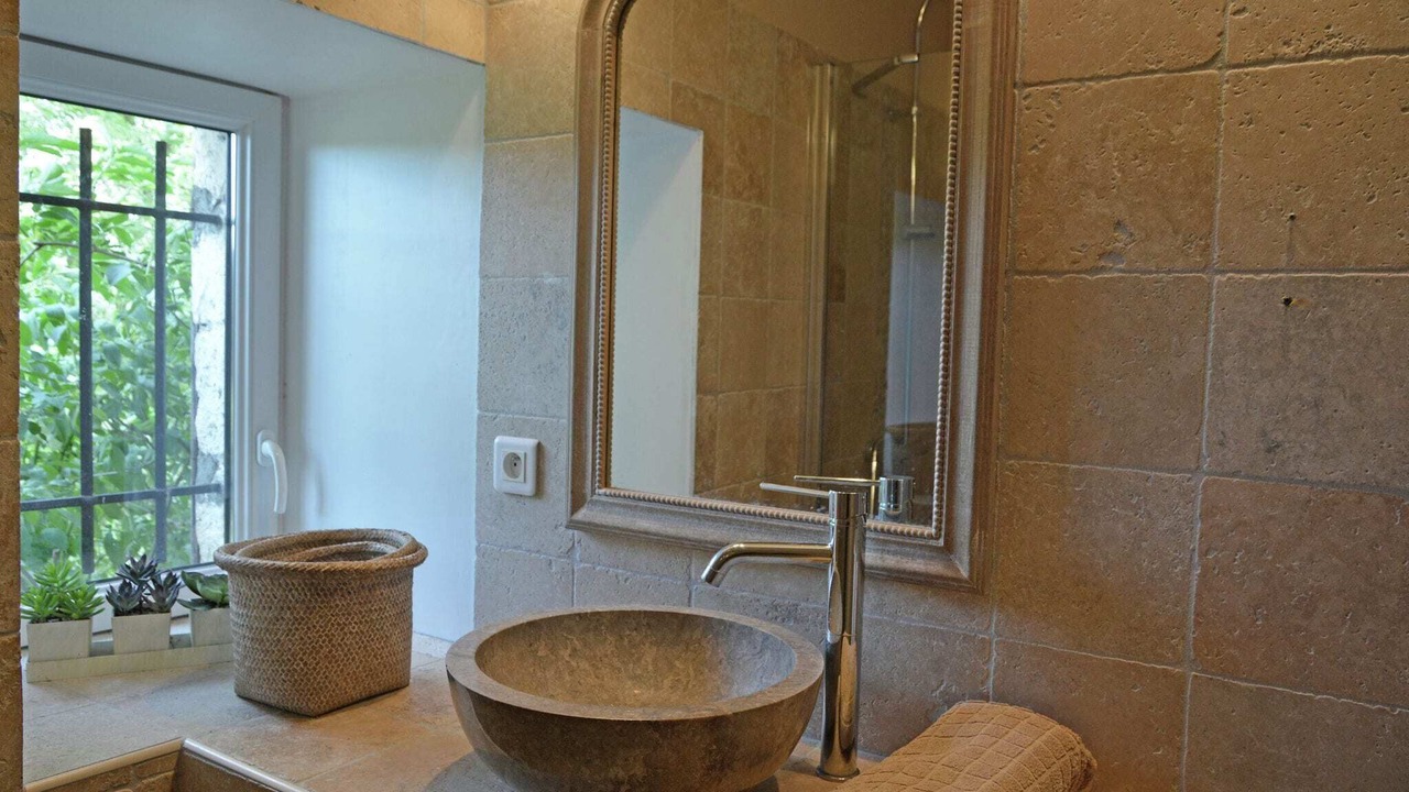Photo of Bathroom in Viols-en-Laval