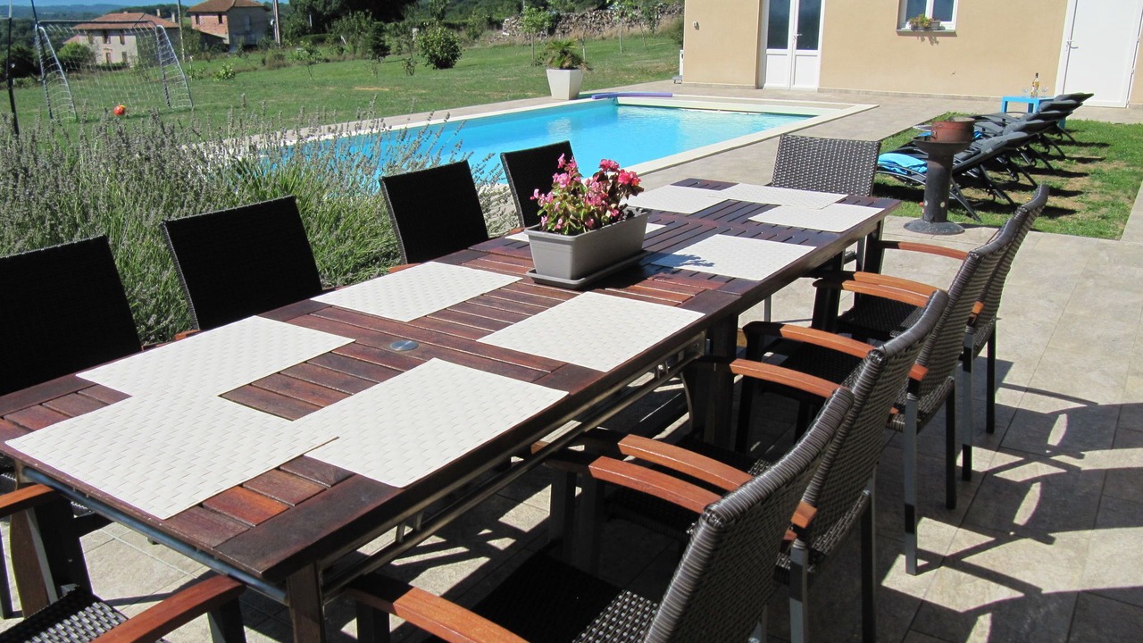 Photo of Patio Balcony in Thermes-Magnoac
