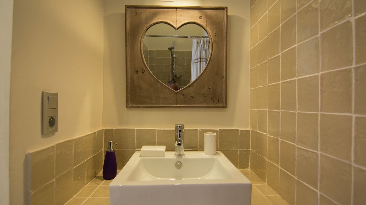 Photo of Bathroom in Campagnan